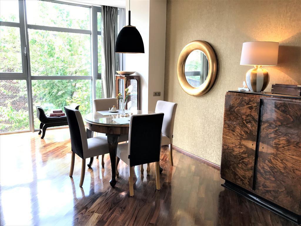 Mondrian Luxury Suites & Apartments Krakow Old Town ภายนอก รูปภาพ